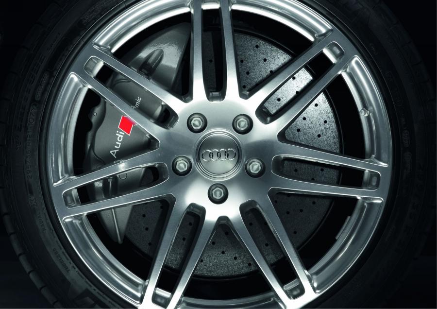 Колеса Audi Q7 V12 TDI Quattro (4L) 2008 года  (фото 43 из 73)